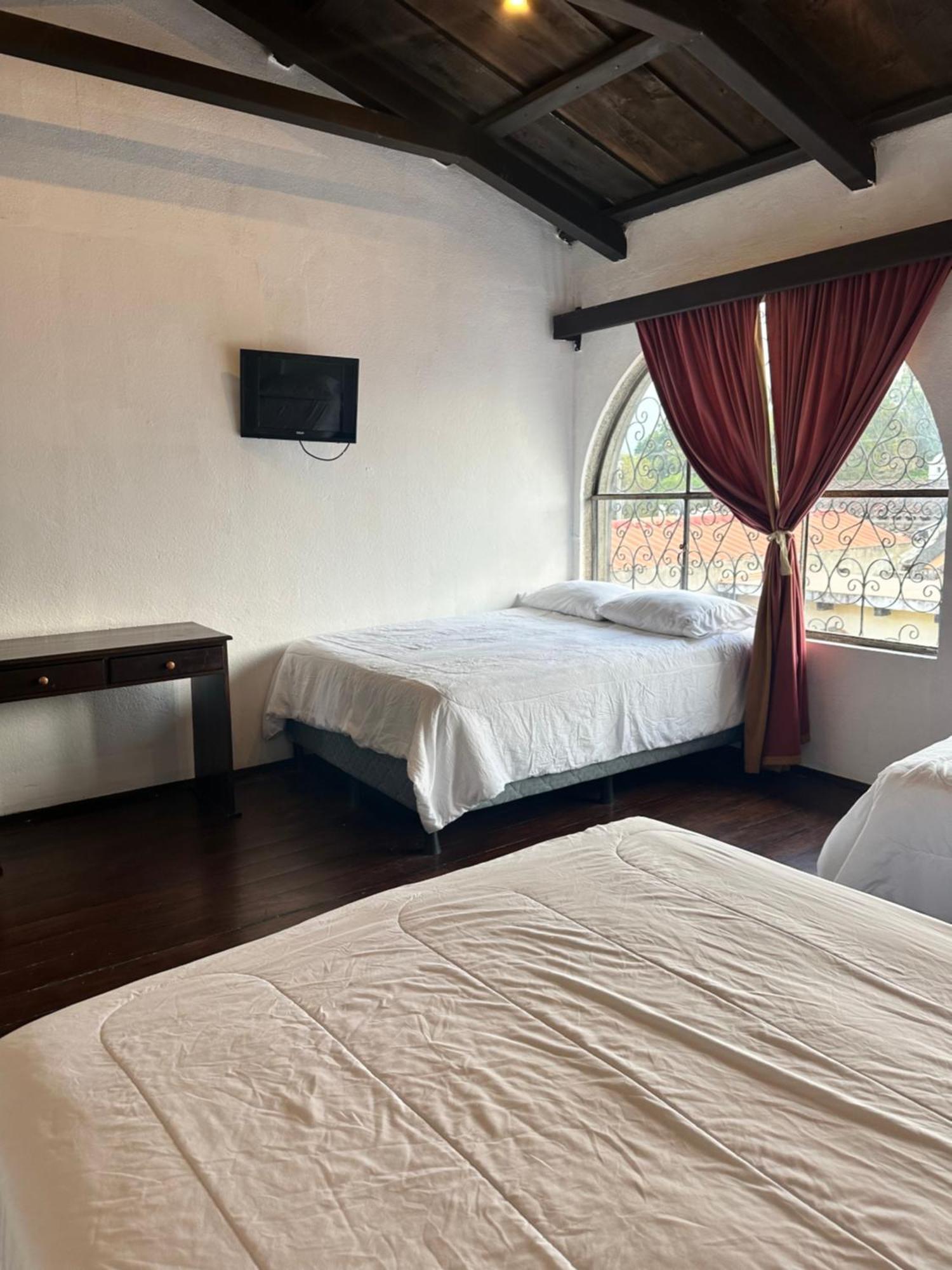 Don Valentino Hotel Antigua Ngoại thất bức ảnh