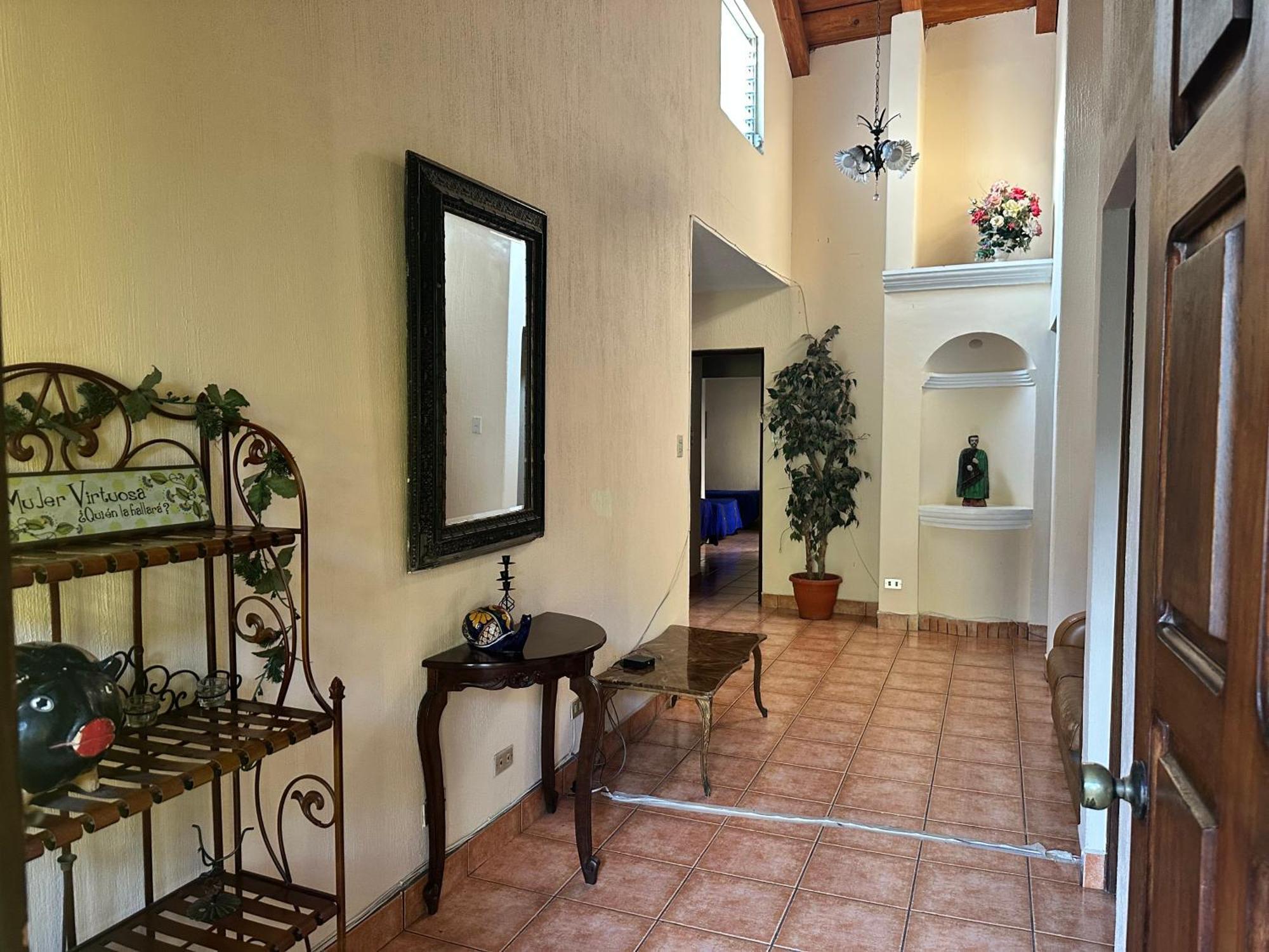 Don Valentino Hotel Antigua Ngoại thất bức ảnh