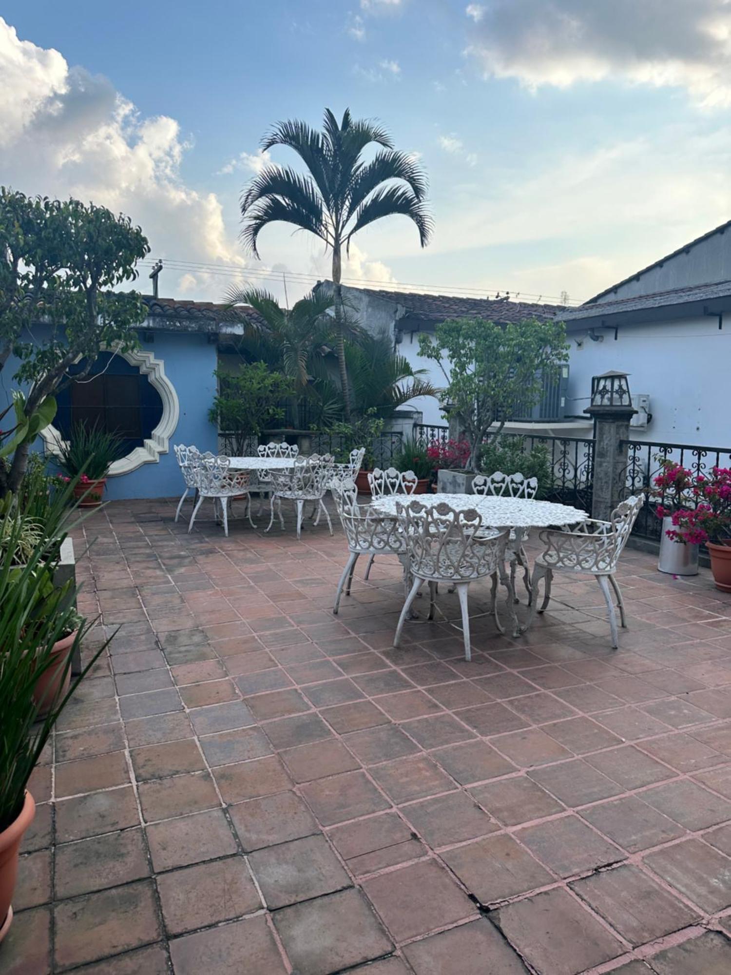 Don Valentino Hotel Antigua Ngoại thất bức ảnh