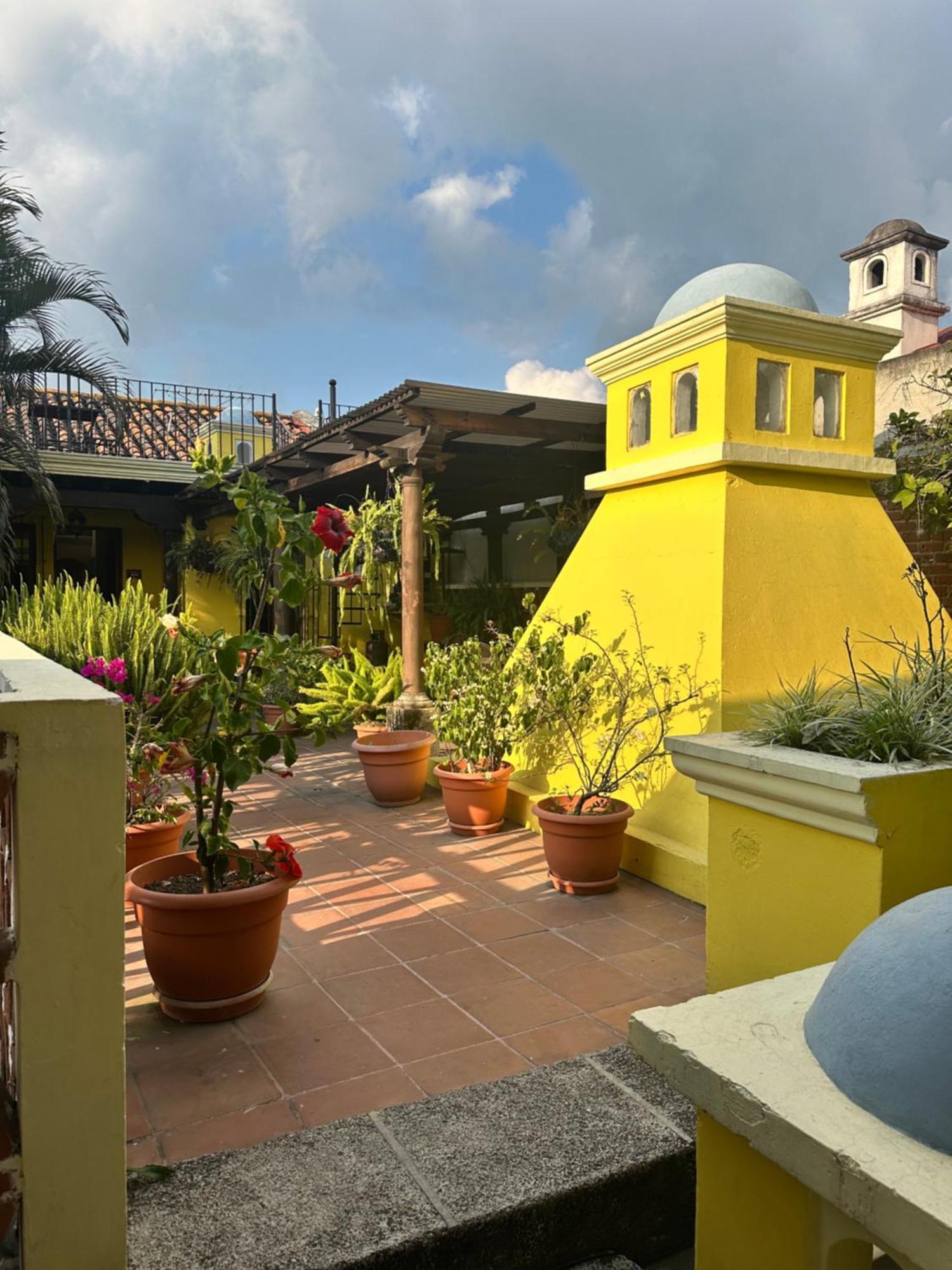 Don Valentino Hotel Antigua Ngoại thất bức ảnh