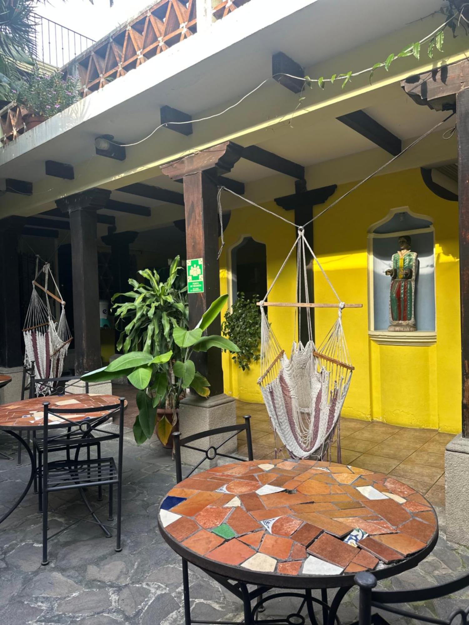 Don Valentino Hotel Antigua Ngoại thất bức ảnh