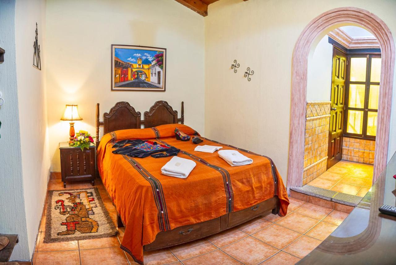 Don Valentino Hotel Antigua Ngoại thất bức ảnh