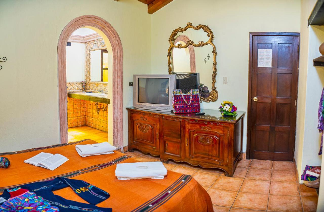 Don Valentino Hotel Antigua Ngoại thất bức ảnh
